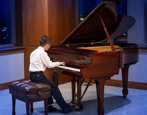 Jingyuan Chen (age 8) Division I: 1st place, Air & Variations from The Harmonious Blacksmith by Handel